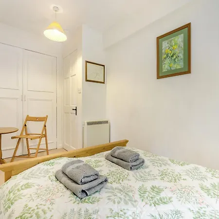 Tatil Evi Widows